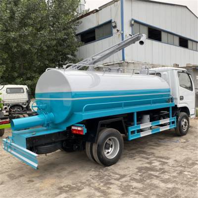 東風8噸吸糞車 山東廠家的專業選擇，搭載國六朝柴170馬力發動機